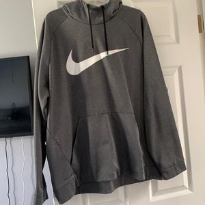 Men’s Nike Sweatshirt